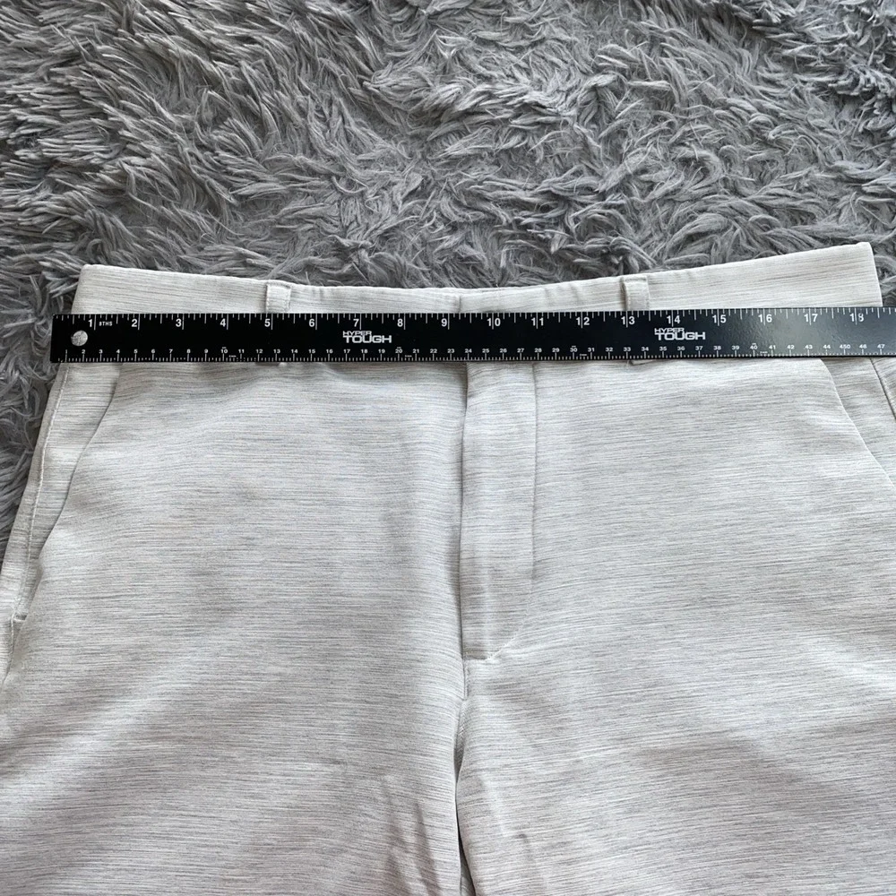 Callaway Men's Golf Shorts with Media Pocket, Size 34, Color Gray 10